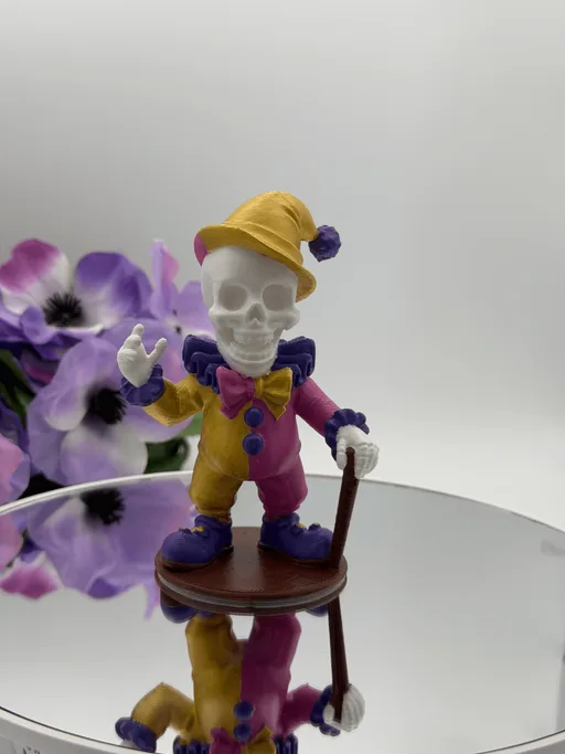 Skeleton Clown Figurine - Hand-Painted 3D Printed Horror Decor